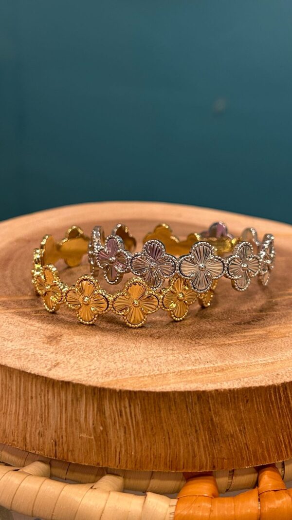 Bracelete regulável trevos
