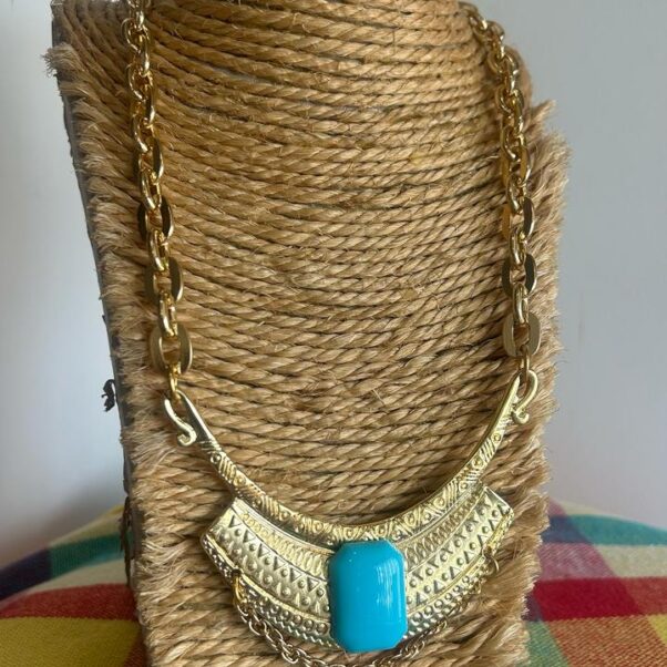 Colar placa pedra turquesa Boho