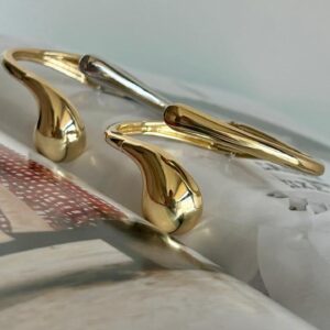 Bracelete gota na ponta