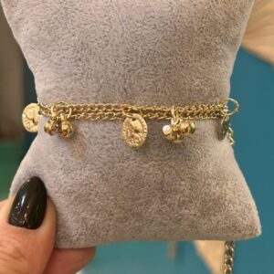Pulseira medalhinhas esferas