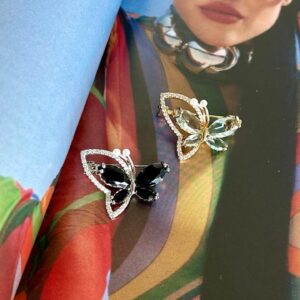 Broche mini borboleta cristais