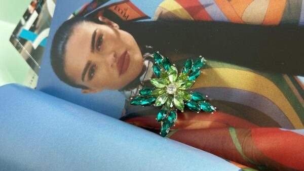 Broche Flor esmeralda - Imagem 2