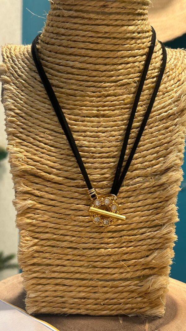 Colar lariat courinho strass - Imagem 3