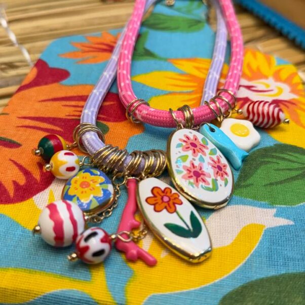 Colar Corda penduricalhos