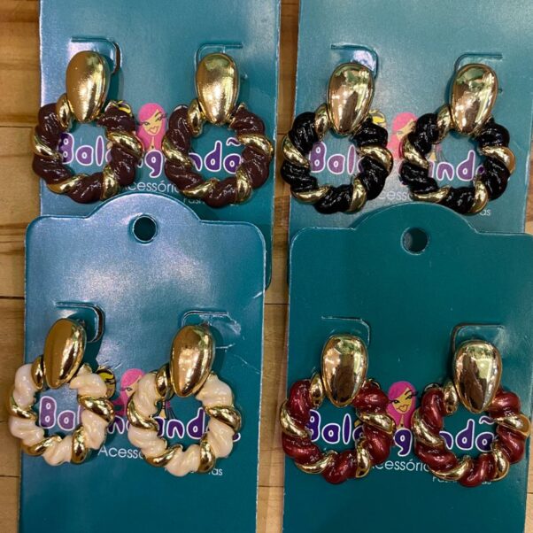 Brinco circulo esmaltado