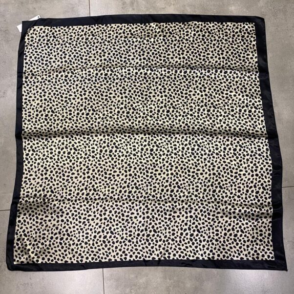 Lenço estampa bambi