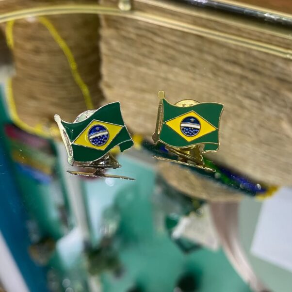 Broche Brasil Metal